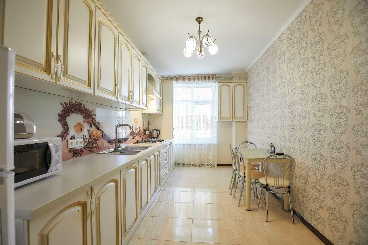 Luxury Apartament 2 Truskavets Dış mekan fotoğraf